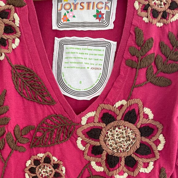 JOHNNY WAS JoyStick Deep Fuschia Hand Embroidered Top: Small (Pit to PIT 17") - Picture 4 of 6